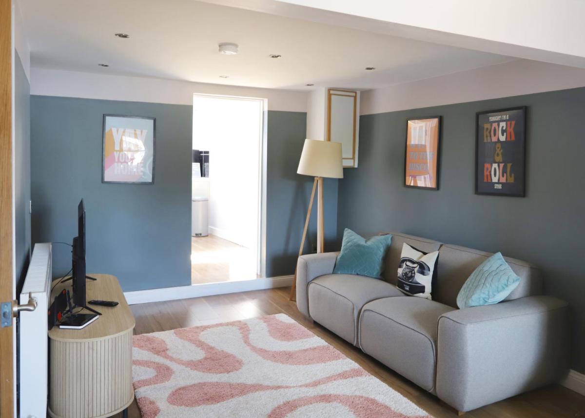 Stylish 3x bed house in Soham - Housity