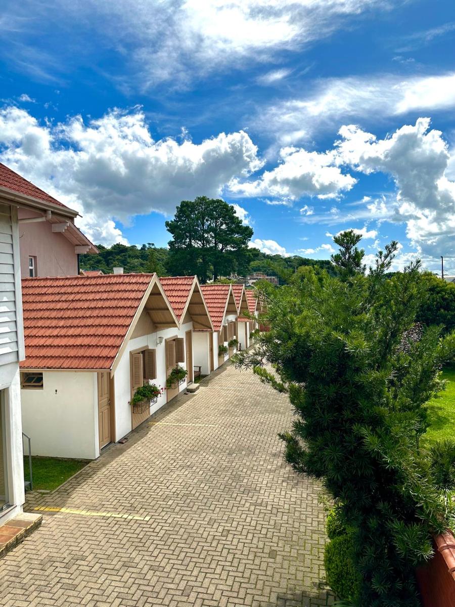 Pousada Cabanas Rota do Sol - Housity