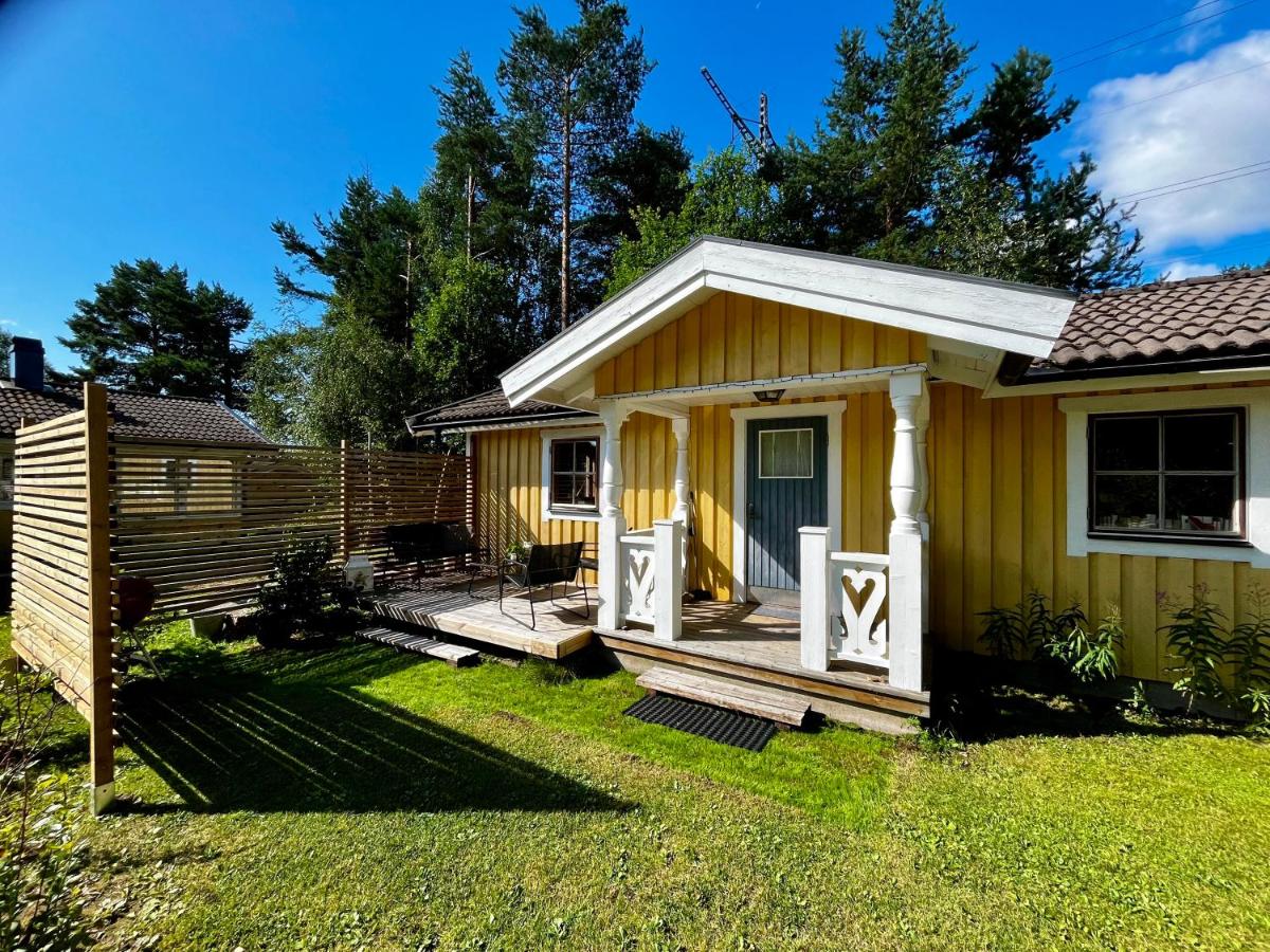 Jacobs Stuga - Housity
