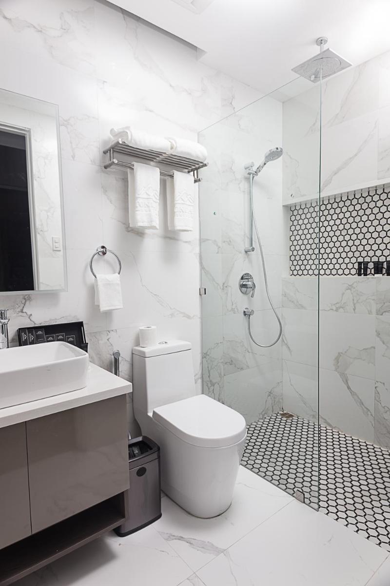 Stonehill Suites - Housity