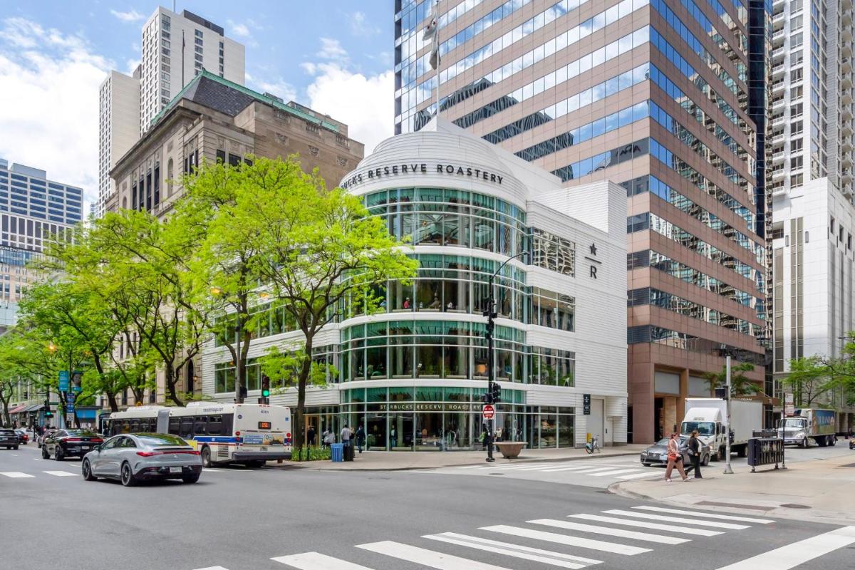 Omni Chicago Hotel - Housity