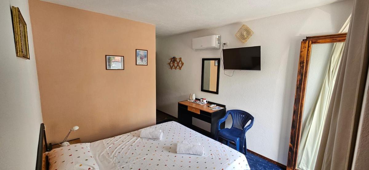 Pansion 8 ferala - Housity