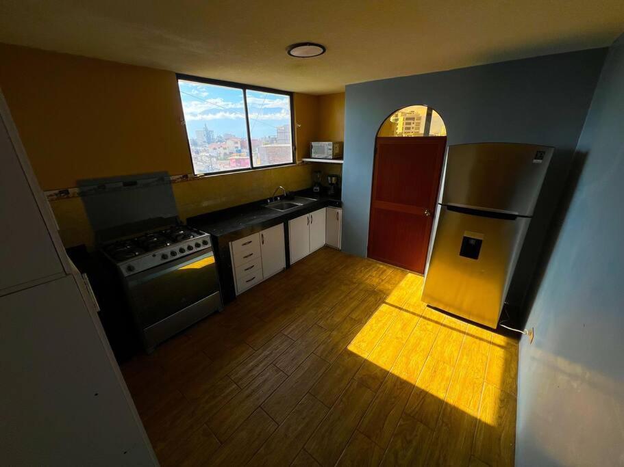 Panoramic Mountain View Penthouse - Hizvo