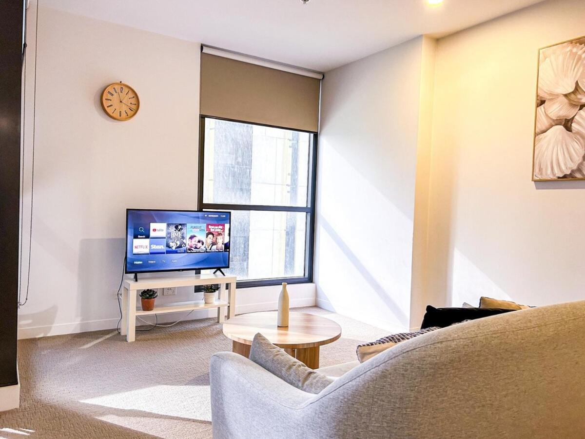 Abeckett St 1br1ba Studio Wifi Balcony - Housity