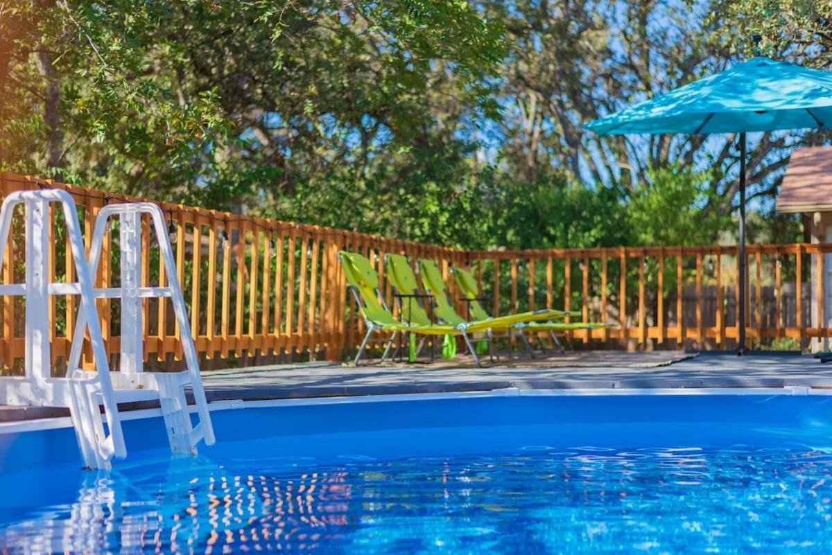 Texas Vacation Home, Game Room & Pool By Sixflags - Housity