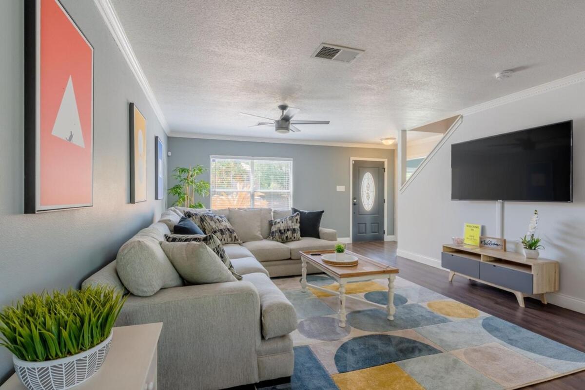 Gameroom, Bbq & Hot-tub By Lackland & Seaworld - Housity