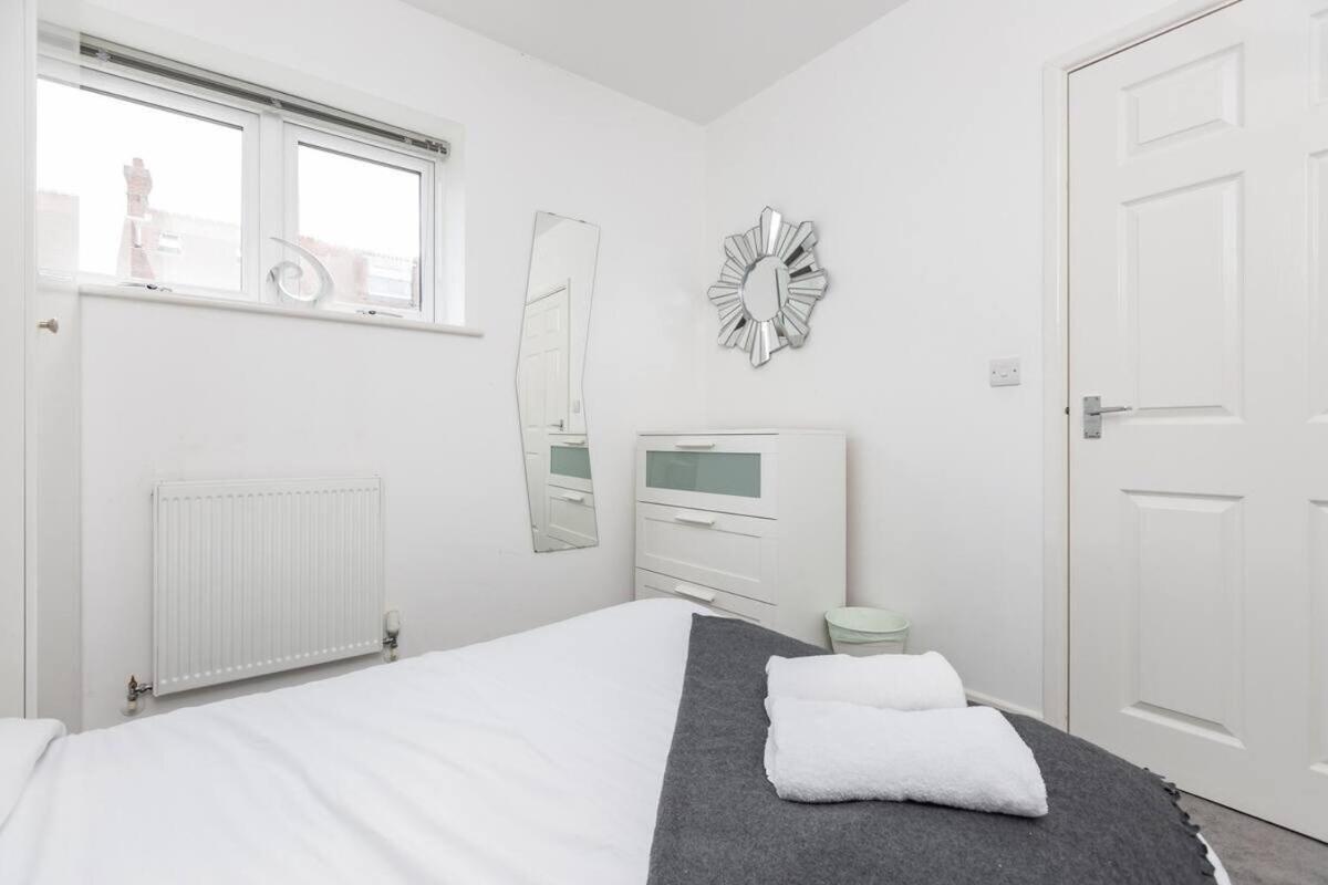 Theodora Suite 3 - Free Parking - Housity