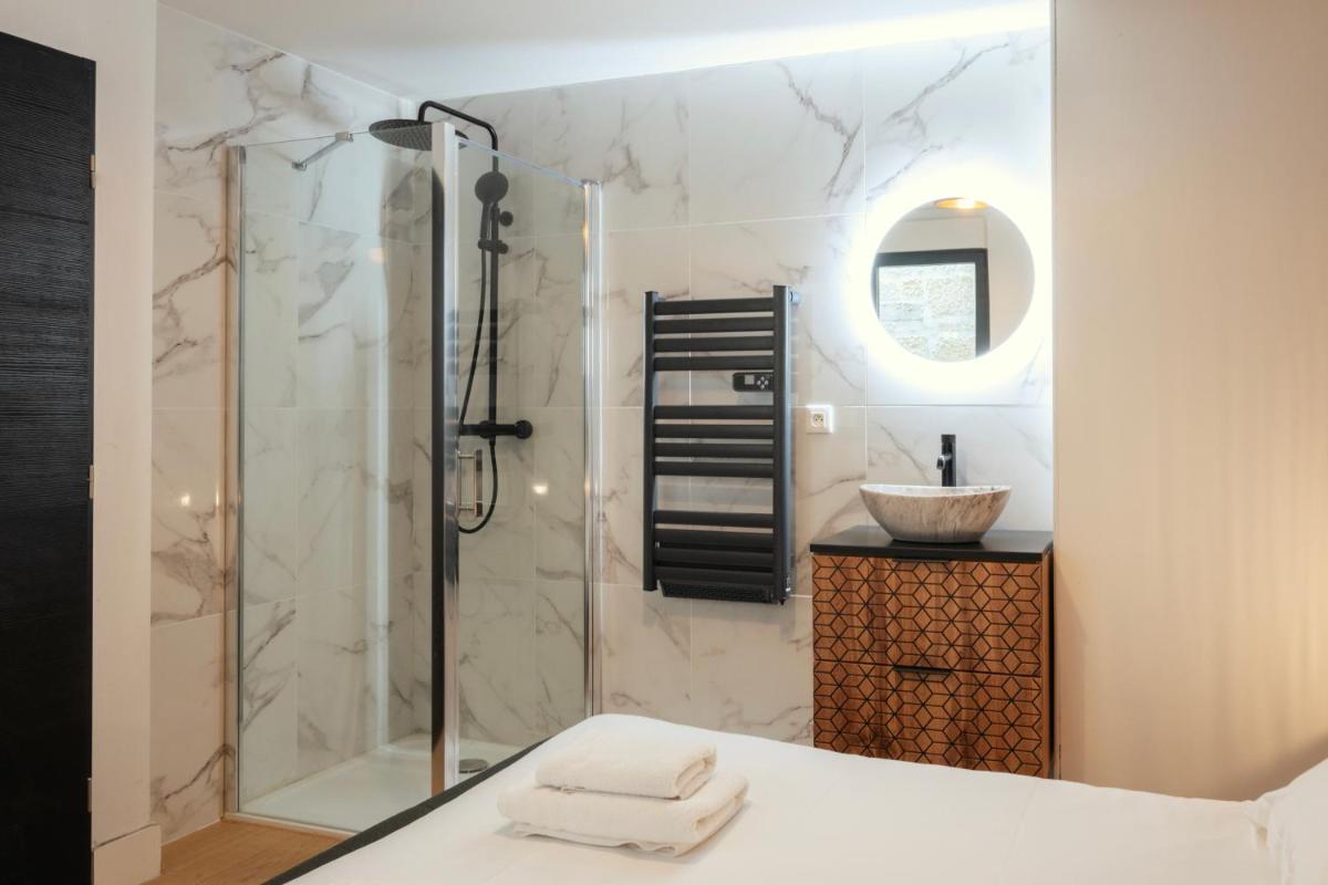 Villa Rousseau - Jacuzzi & Cinema dans Bordeaux - Housity