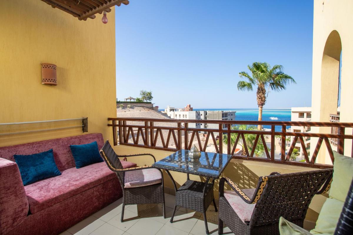 The View Apartment - Housity