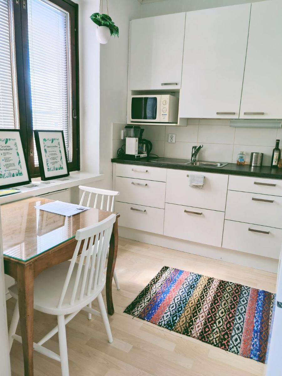 Studio Porin Karhu, home away home in Pori city center, free parking - Housity