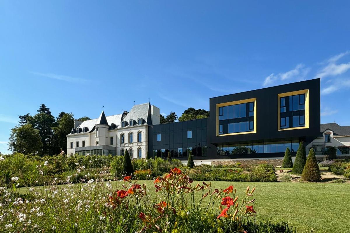 Jardin de l'établissement Domaine du Liziec Vannes - MGallery Collection