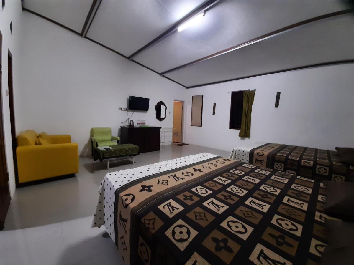 Hotel Anita Baturaden Mitra RedDoorz - Housity