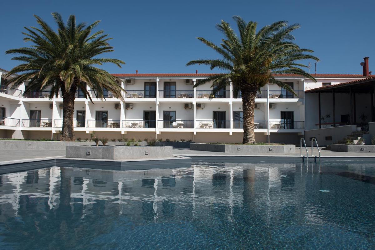 Aeolos Hotel - Housity
