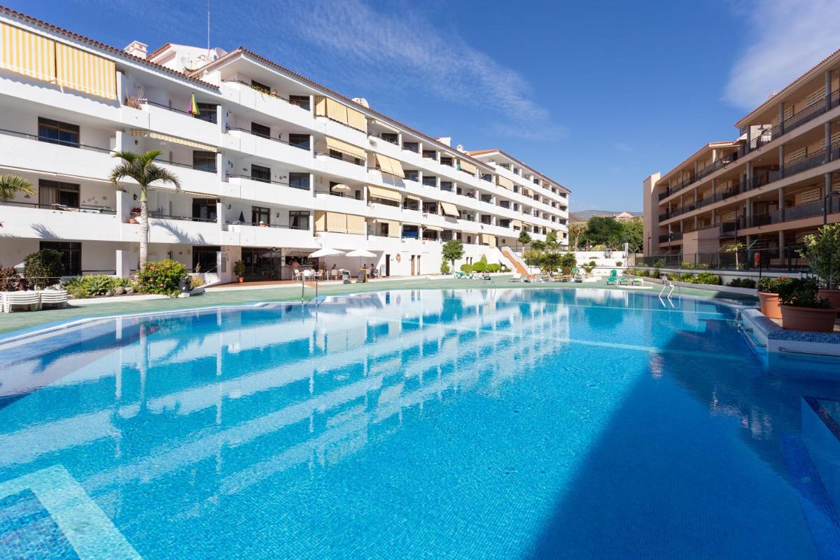 Home2Book Sunny Retreat Los Cristianos, Pool - Housity