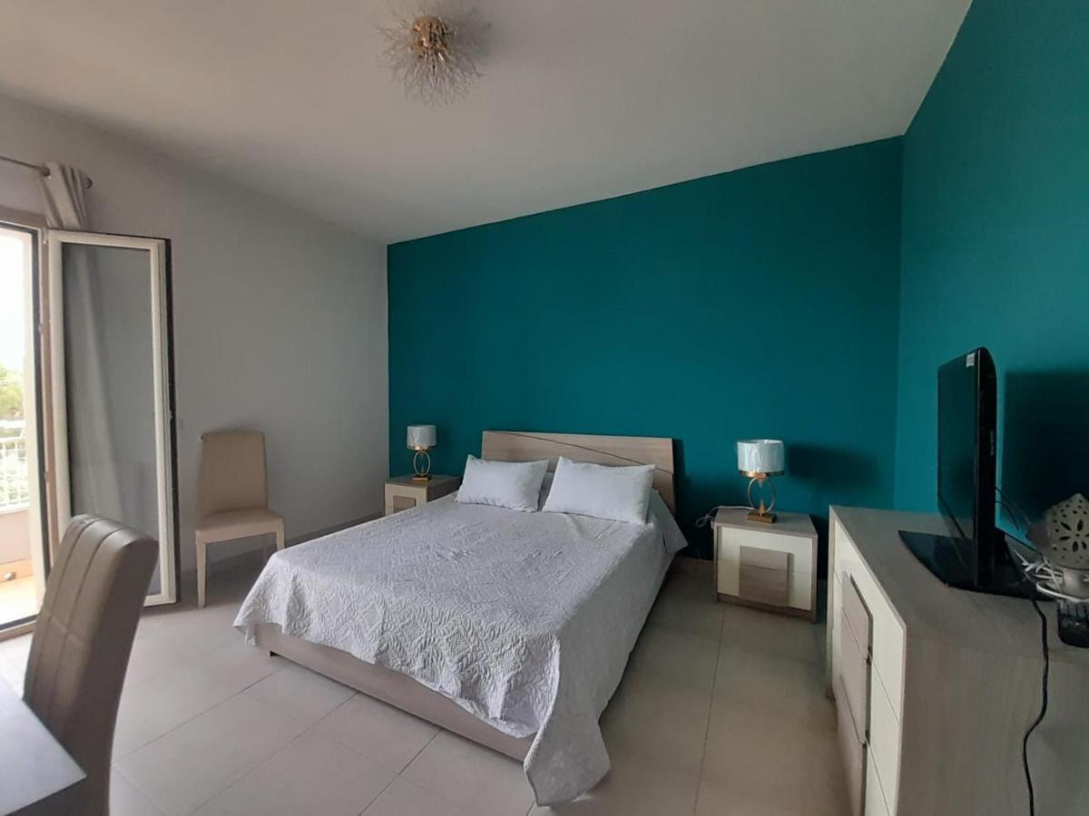 VILLA AMENDOLA BEACH - Housity