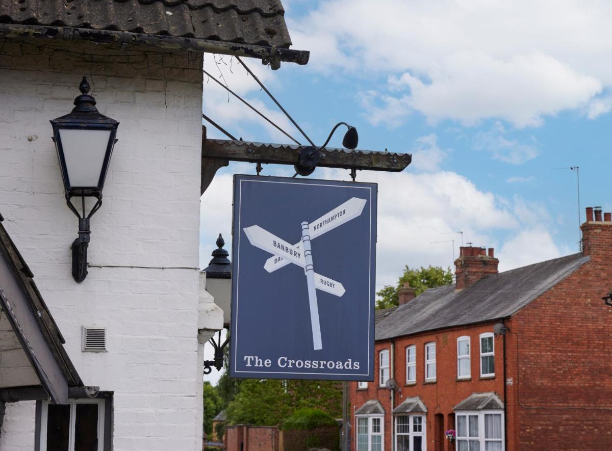 Crossroads by Chef & Brewer Collection - Housity