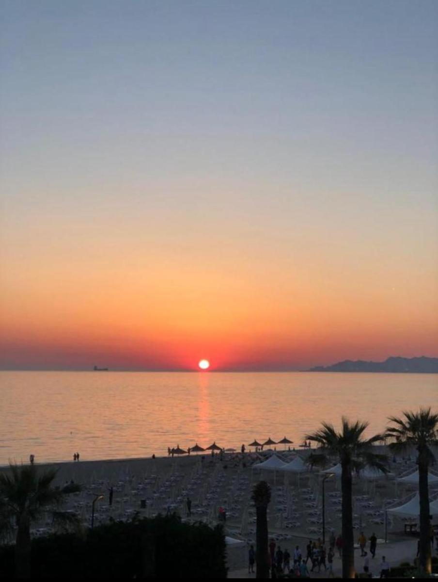 Cheap 2+1 apartment, 10 meters from beach - Housity