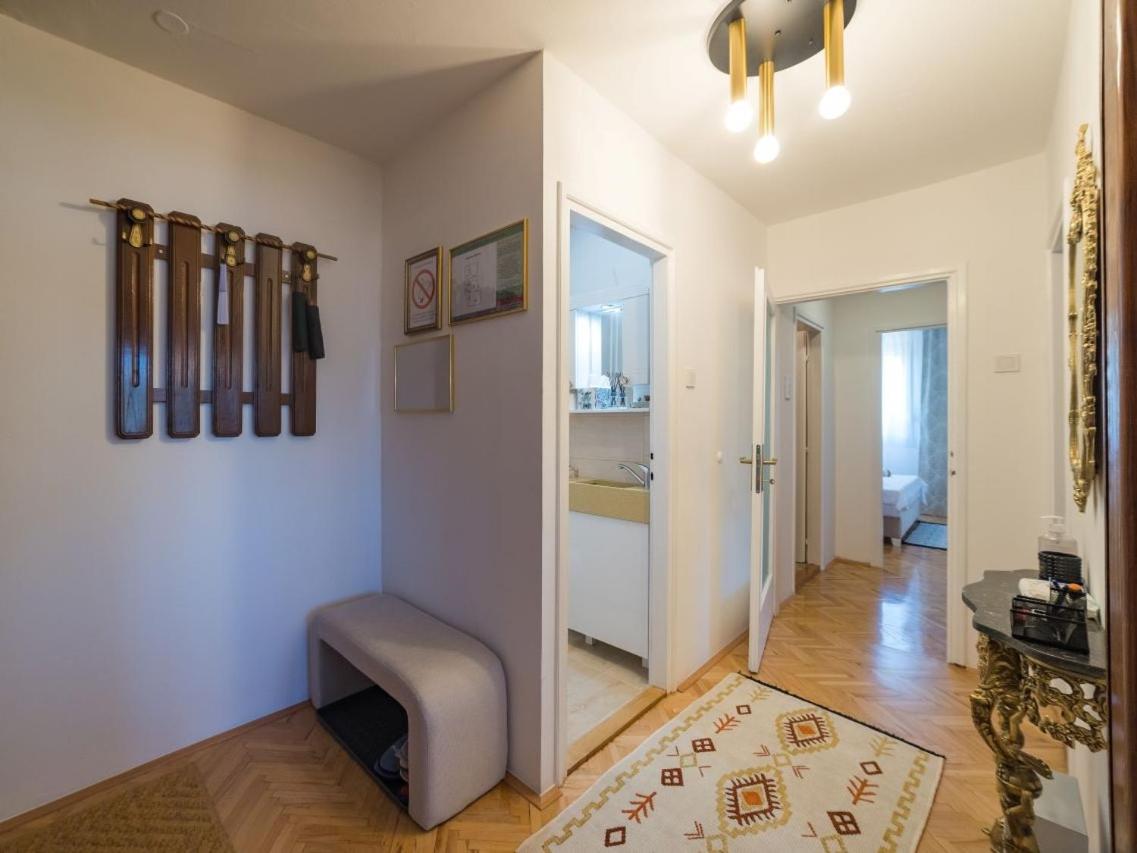 Apartman Petrovic - Hizvo
