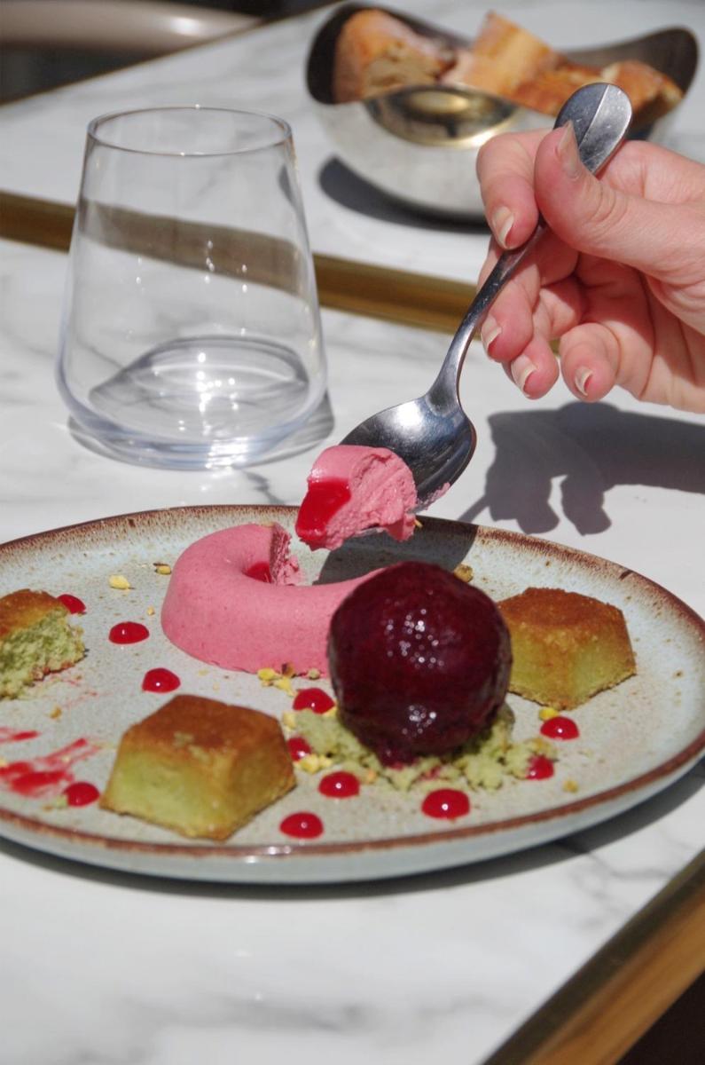 Nourriture dans l'hôtel ou à proximité