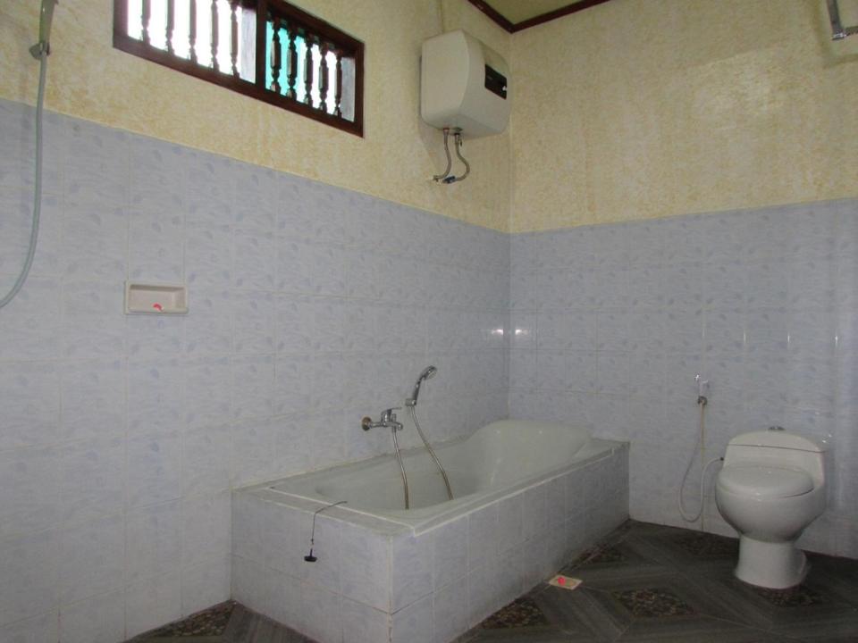 Hotel Singasari - Housity
