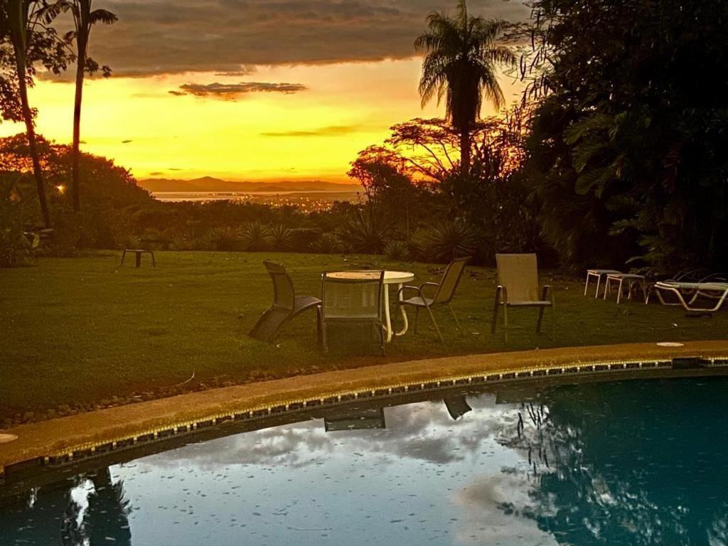 Casa de veraneo Quinta Las Trillizas - Housity