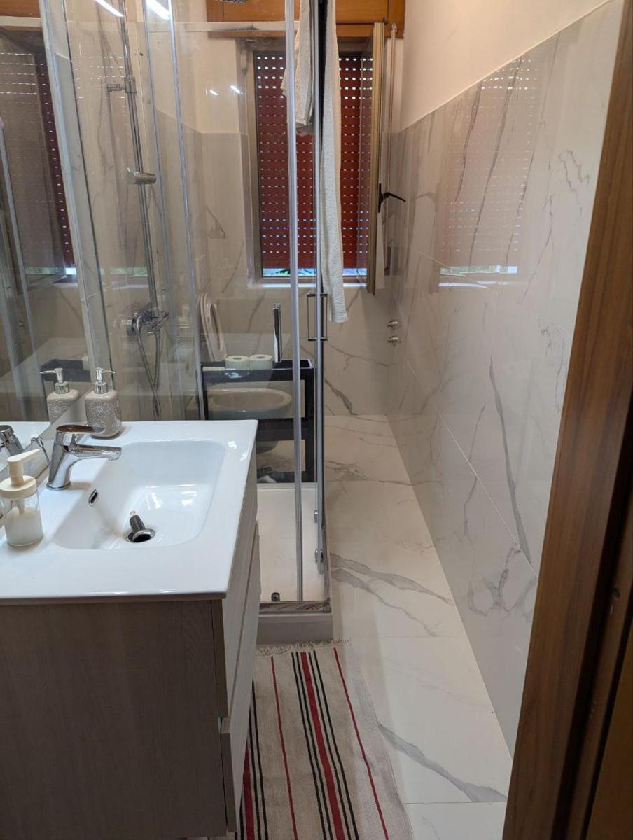 Suitetrails - APPARTAMENTO COMFORT CON AMPIO BALCONE