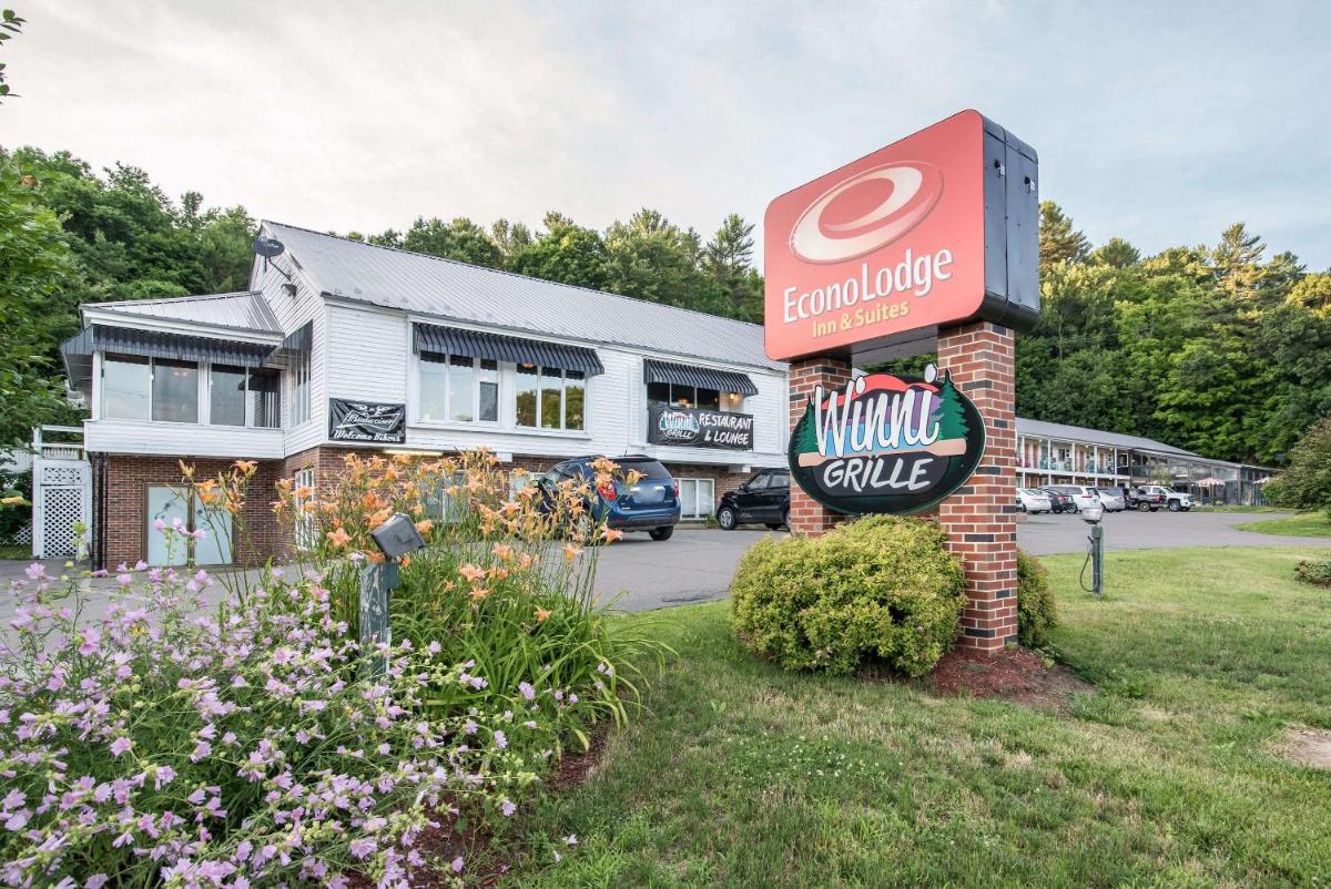 Econo Lodge Inn & Suites - Housity