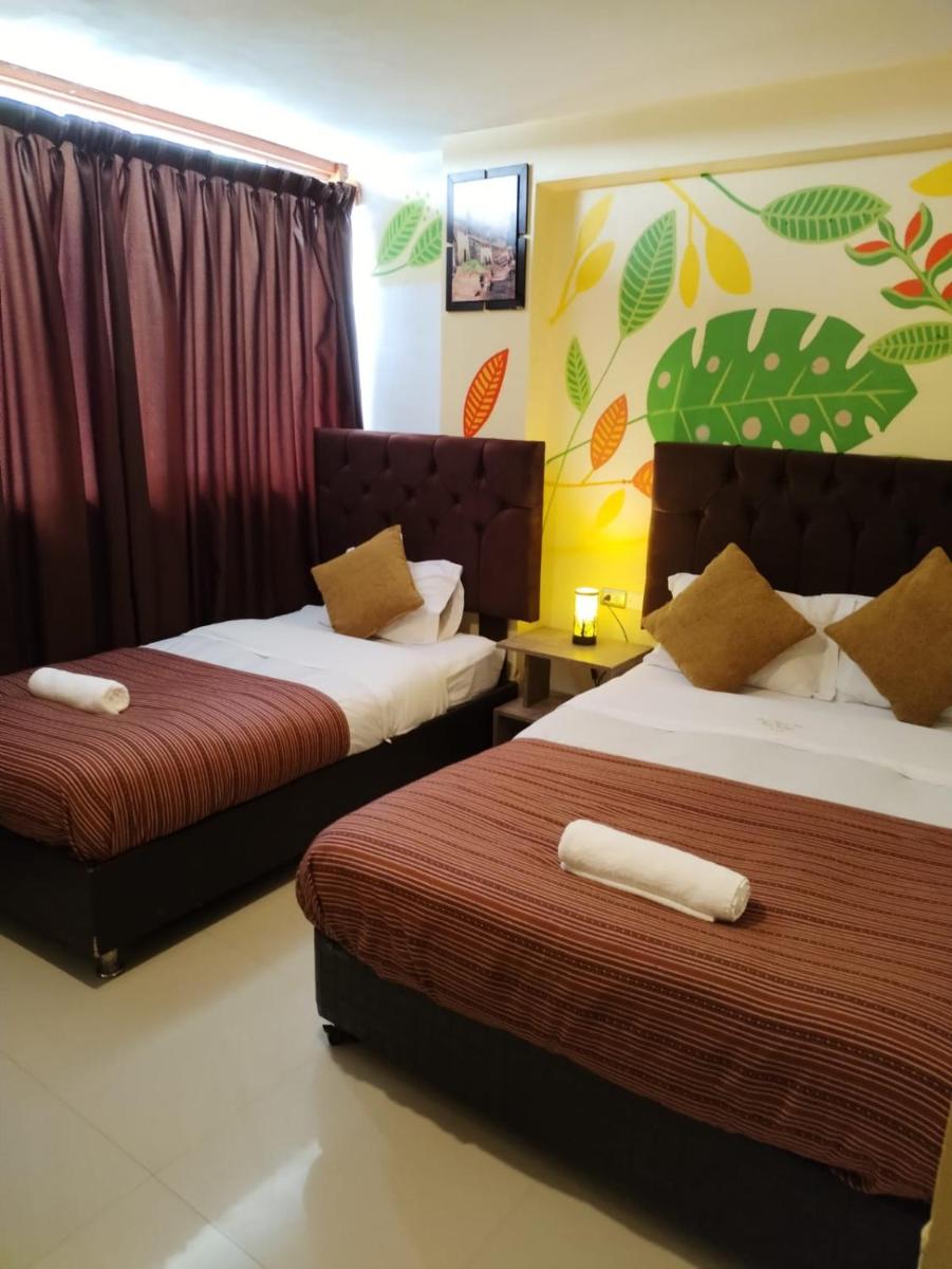 MACHUPICCHUROYAL B y B - Housity