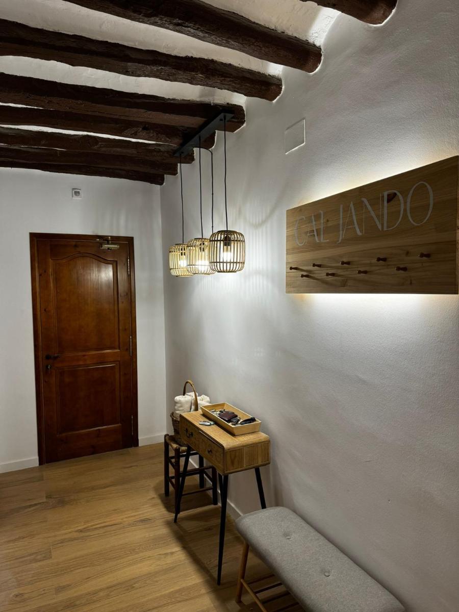 Cal Jando - Housity