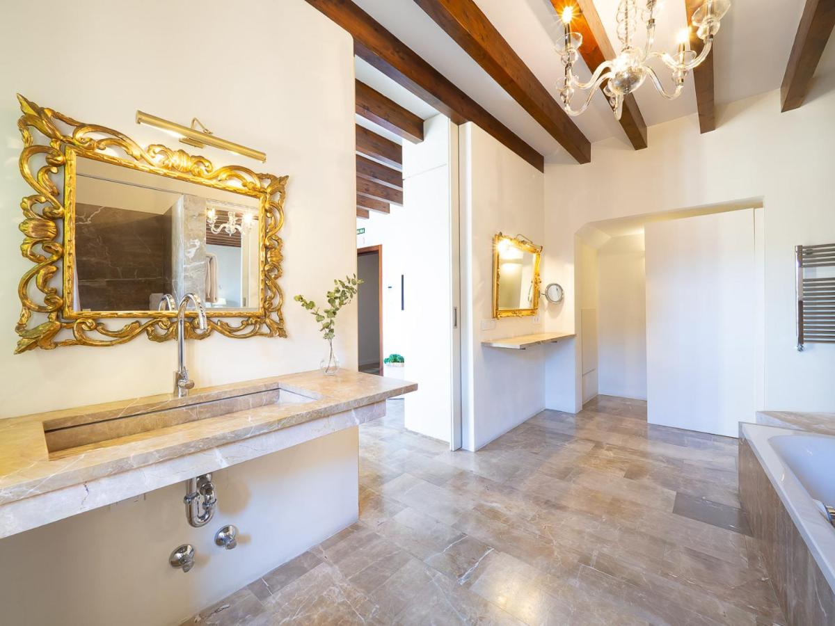 Un baño de Hotel & Restaurant Jardi d'Artà