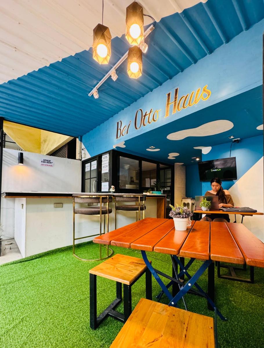 Bei Otto Haus Saladaeng Bangkok - Hizvo
