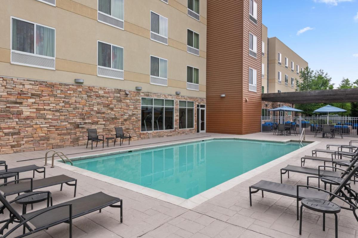 Fairfield Inn & Suites by Marriott Alexandria - Housity