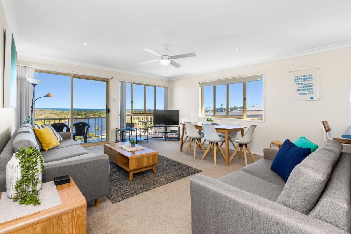 Hungerford Beach Apartment by Kingscliff Accommodation - Housity