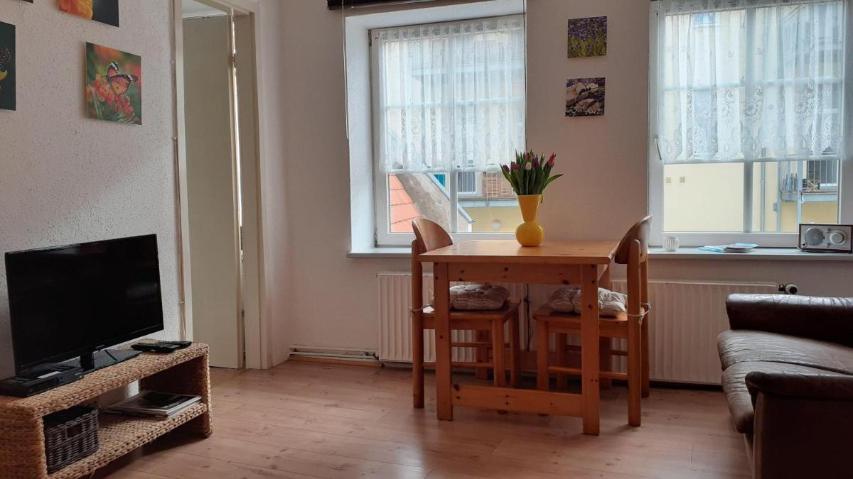 1-Zimmer-Apartment-1-im-1-Obergeschoss - Housity