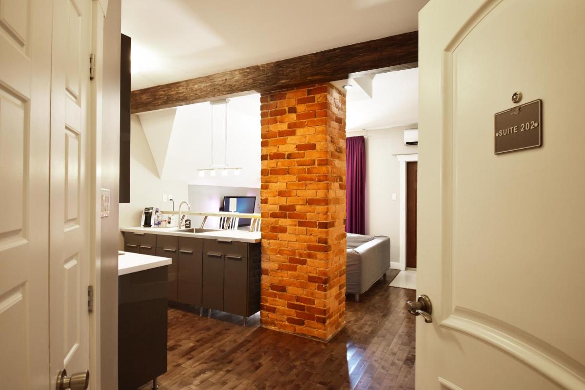 Château Queen by Bower Boutique Hotels - Housity