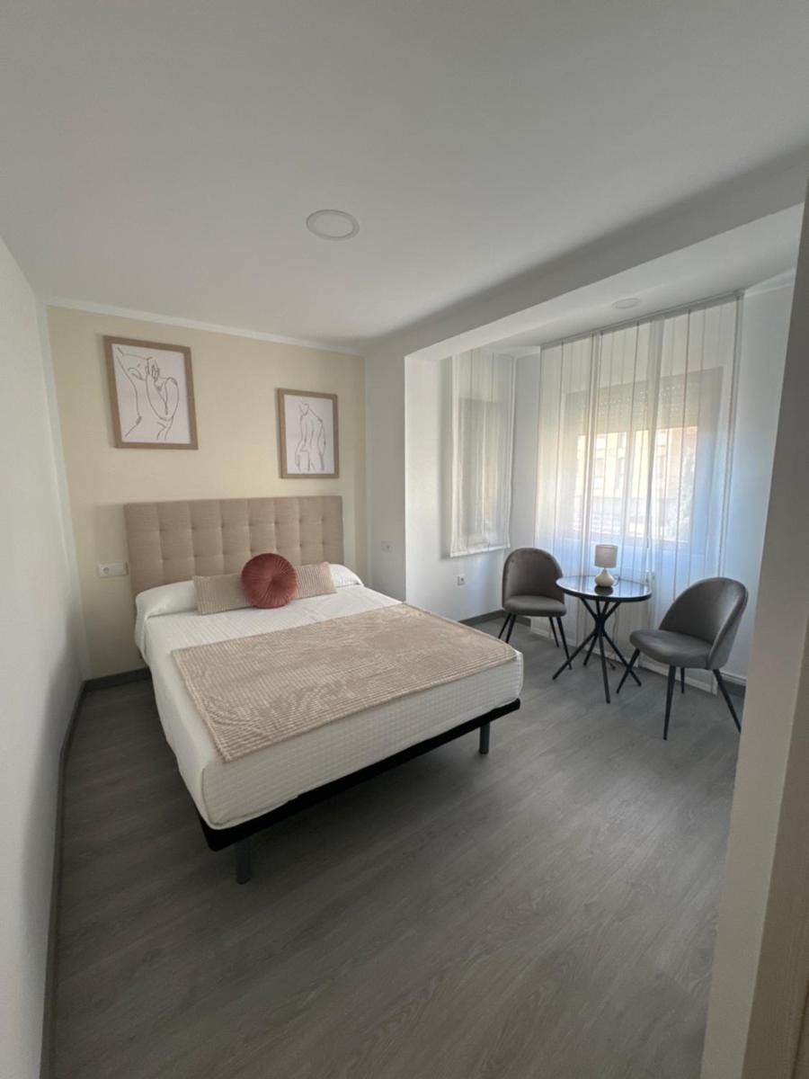 PENSIÓN El jardín - Housity