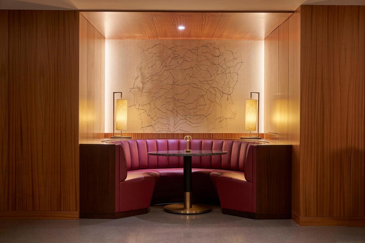 Uma área de estar em Terra Nostra Garden Hotel