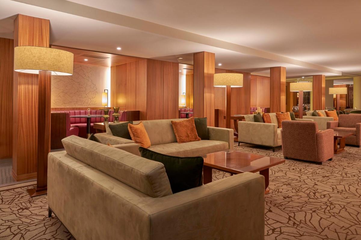 Uma área de estar em Terra Nostra Garden Hotel