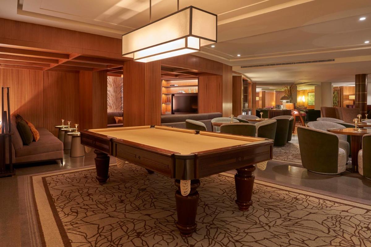 Uma área de estar em Terra Nostra Garden Hotel