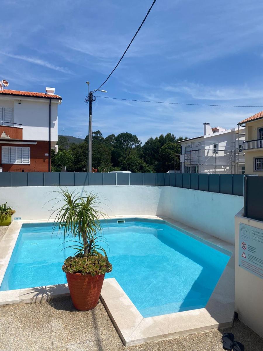 Barrosa House - Housity