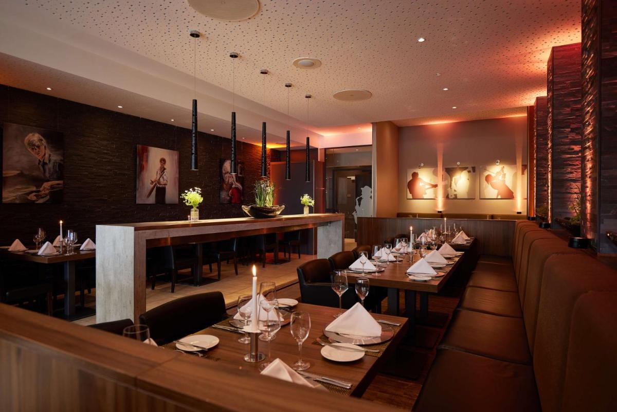bigBOX ALLGAEU Hotel - Housity