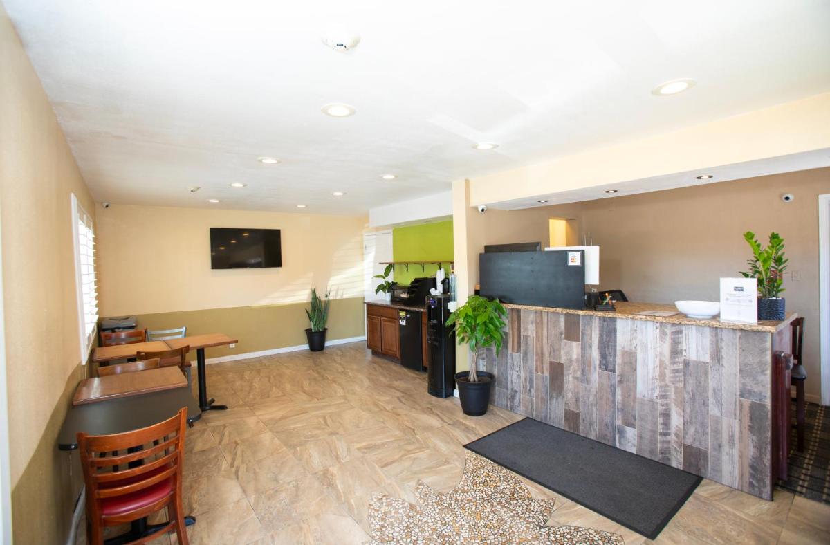 Budget Inn Expressway Hub - Housity