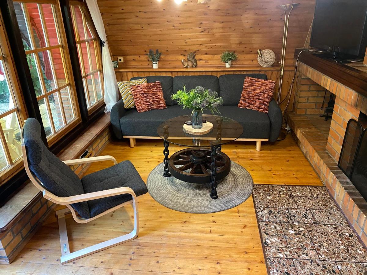 Ferienhaus am Mescheriner See - Housity