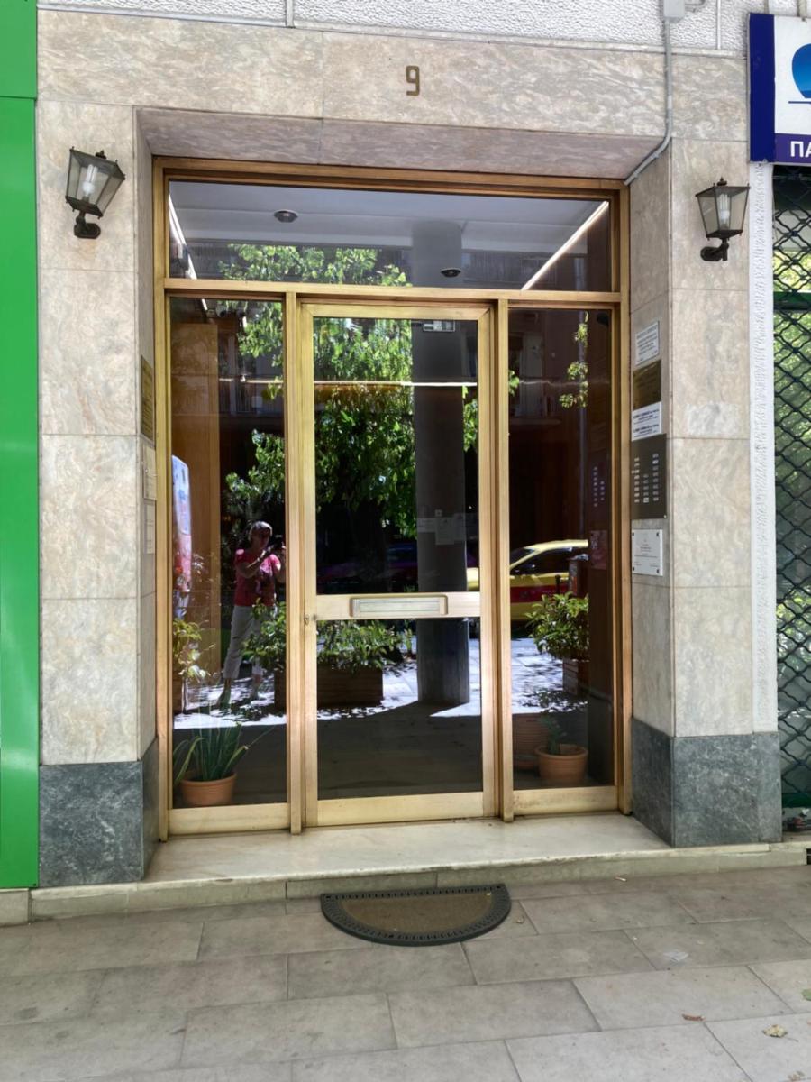 Ilisia Apartment next to Metro Megaro Mousikis - Housity