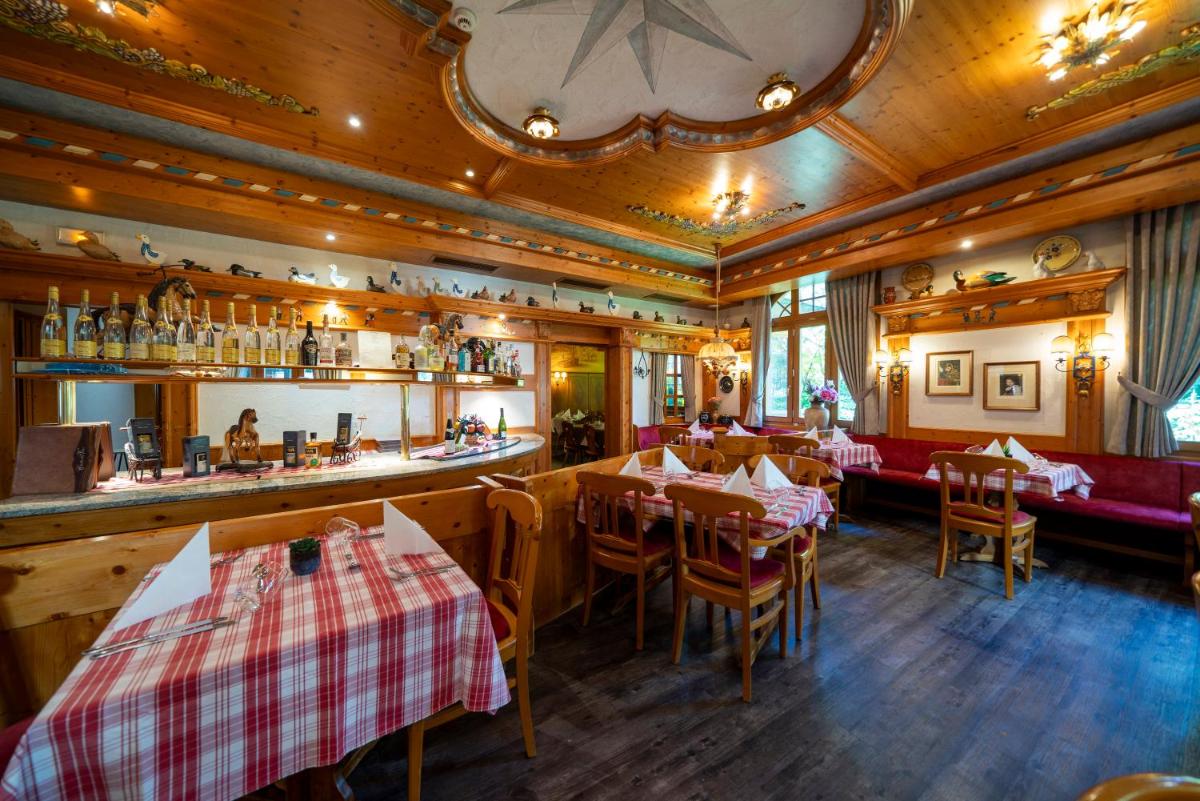 Restaurant ou autre lieu de restauration dans l'établissement Hôtel du Parc, Restaurant, Spa & Wellness