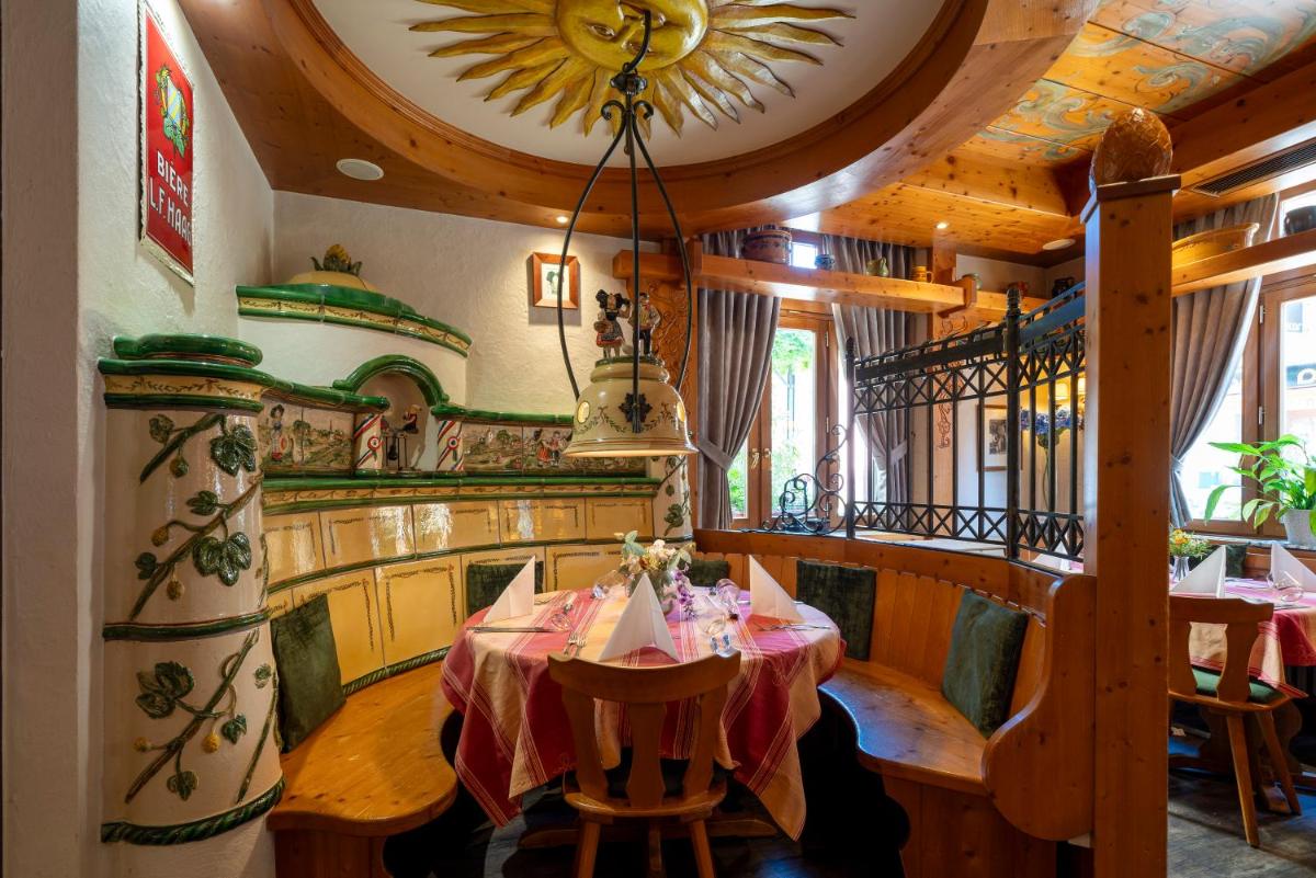 Restaurant ou autre lieu de restauration dans l'établissement Hôtel du Parc, Restaurant, Spa & Wellness