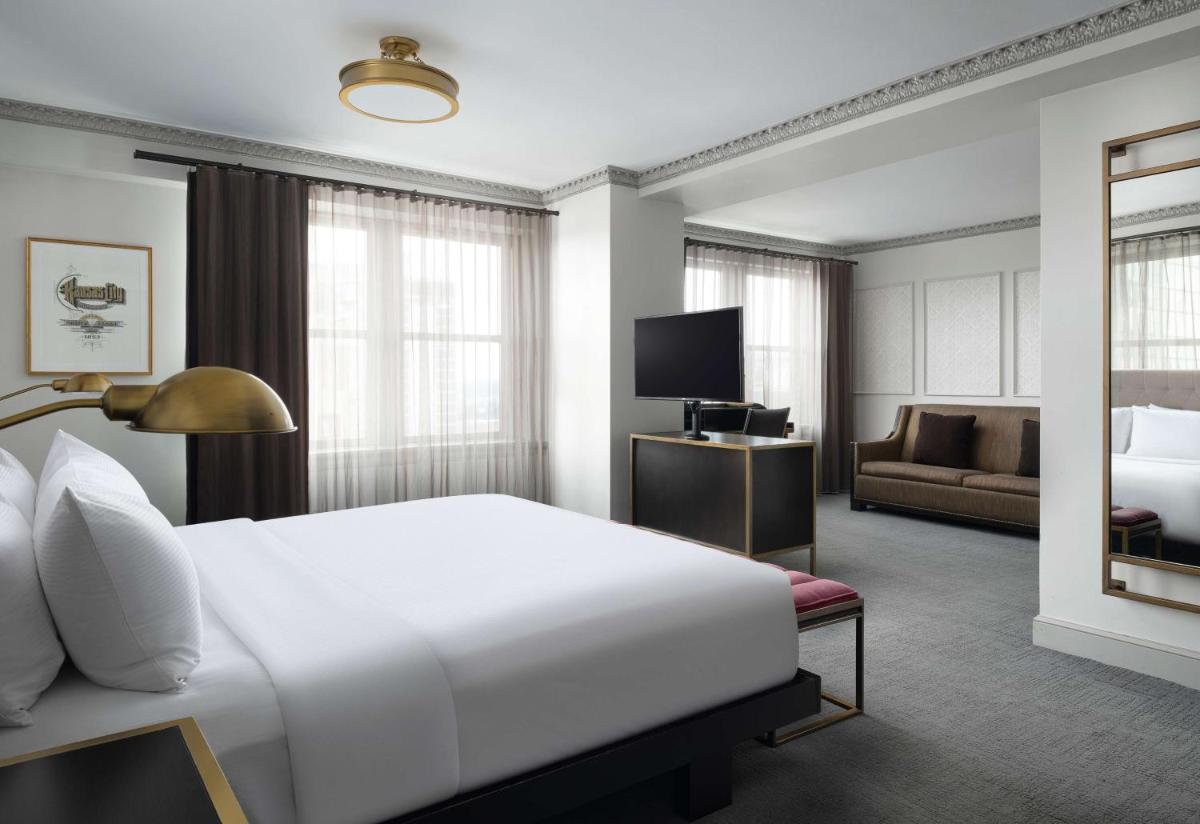 Hotel Phillips Kansas City, Curio Collection By Hilton - Housity