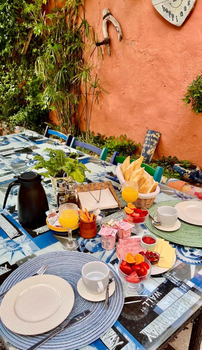 Casa Rural Ubeda - B&B - Pinoso-Alicante - Housity