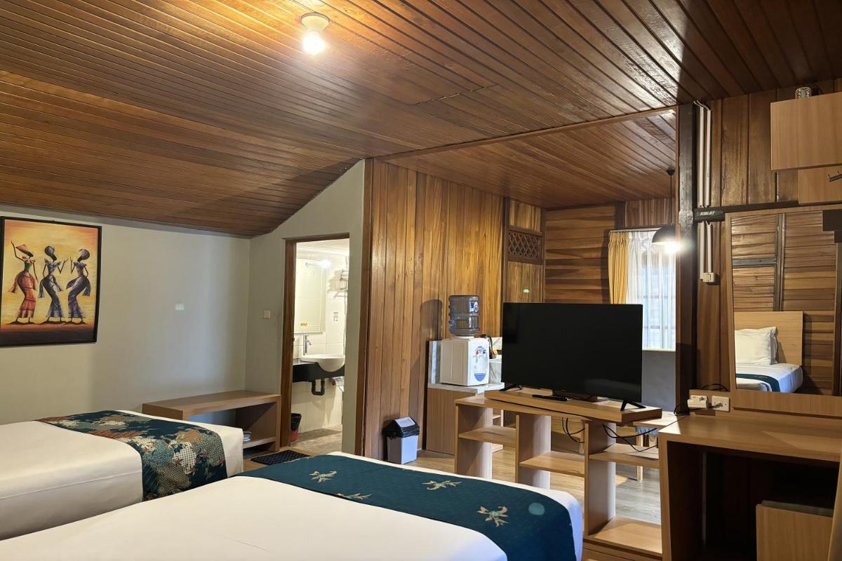 Hotel Pesona Bamboe Lembang - Housity