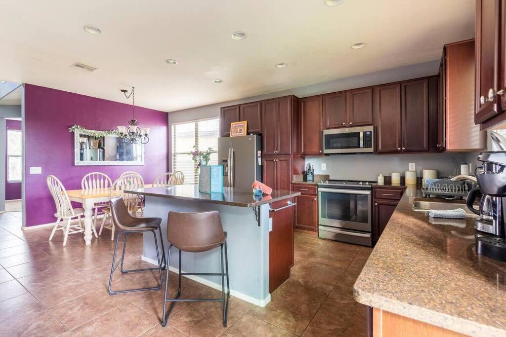 Your Families Peaceful Getaway - Housity